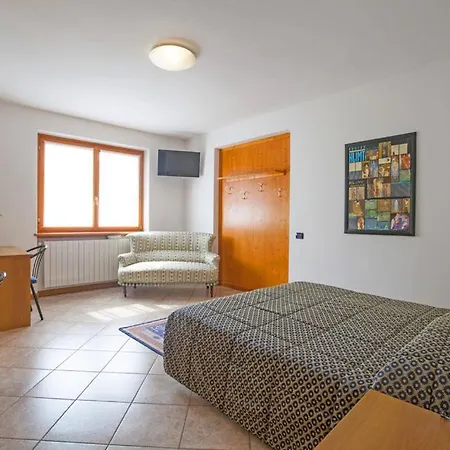 Max Meublè Hotel 3*