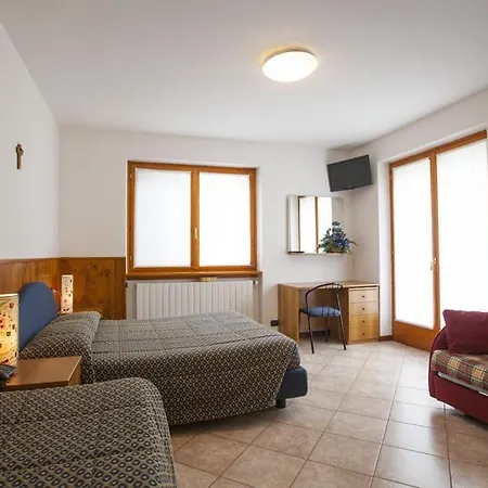 Max Meuble 3*