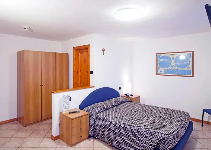 Max Meuble 3* Castione della Presolana